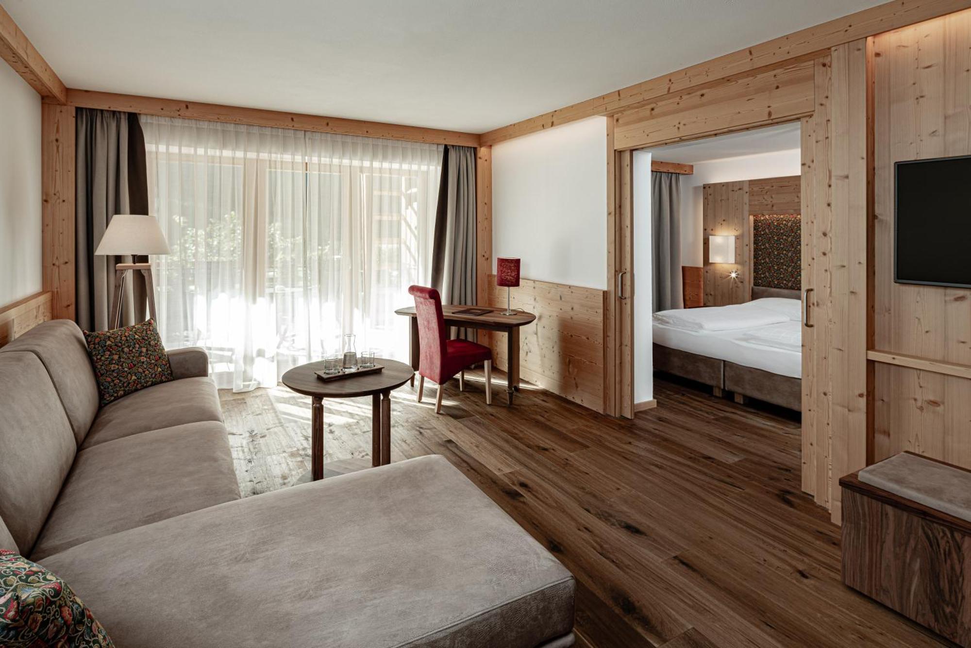 Hotel Masl วัลเลส ภายนอก รูปภาพ